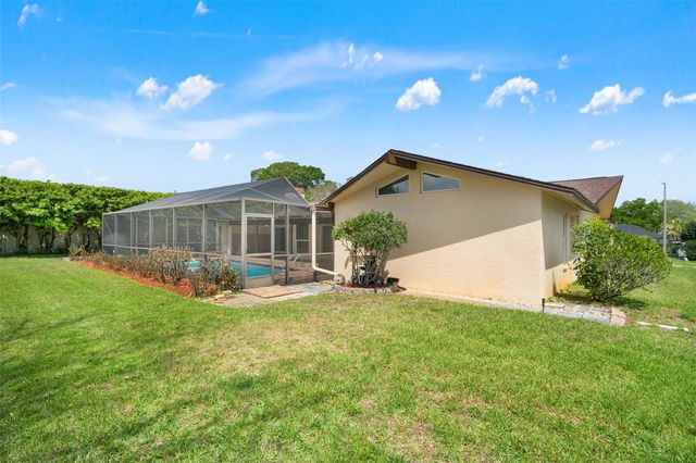 2889 FAIR GREEN DRIVE, Clearwater, FL 33761