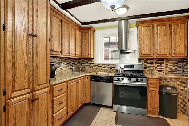 1806 West Chew Street, Allentown City, PA 18104