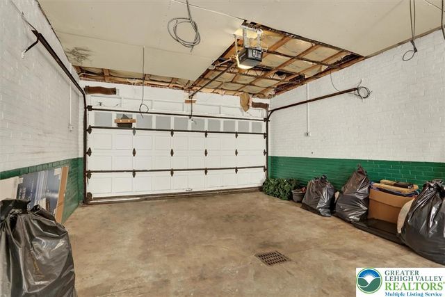 1806 West Chew Street, Allentown City, PA 18104