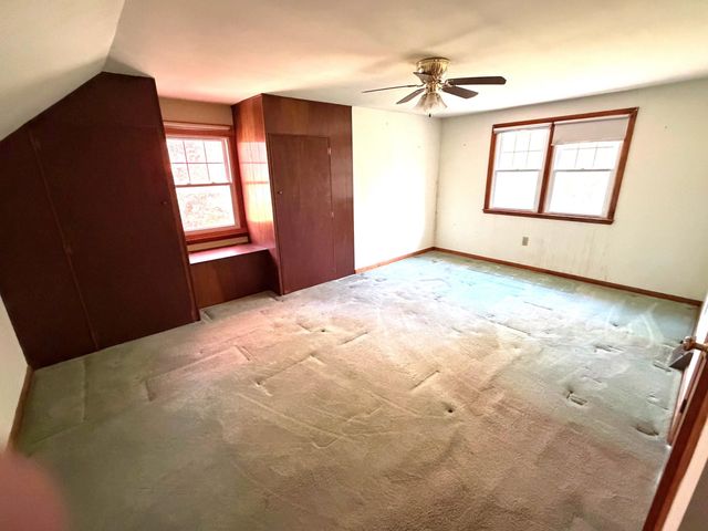 20 Sunset Drive, Essex, VT 05452