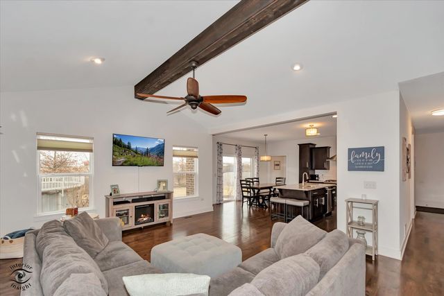 24525 S Clydesdale Drive, Manhattan, IL 60442