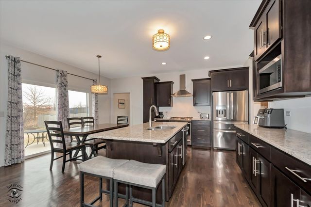 24525 S Clydesdale Drive, Manhattan, IL 60442