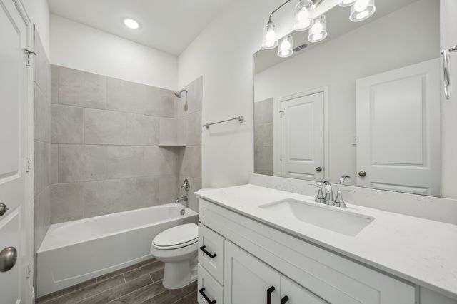 1827 Acosta Drive, Forney, TX 75126