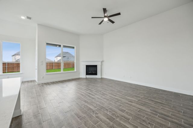 1827 Acosta Drive, Forney, TX 75126