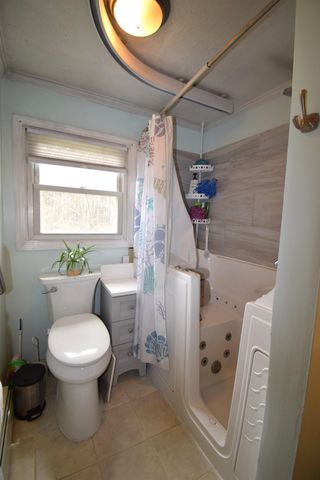 4 Independence Avenue, Kingston, NH 03848