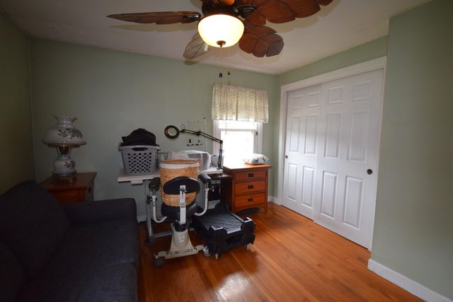 4 Independence Avenue, Kingston, NH 03848