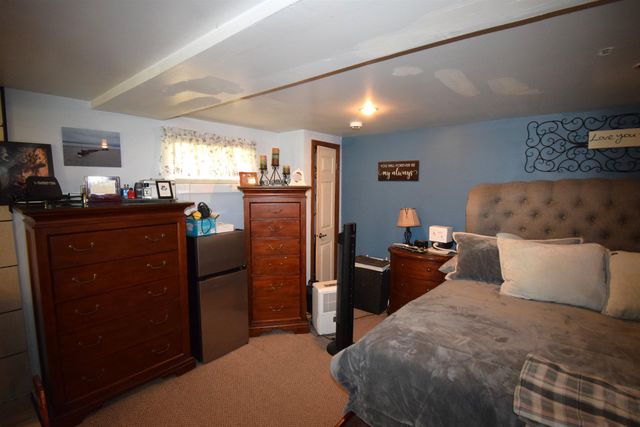 4 Independence Avenue, Kingston, NH 03848