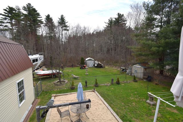 4 Independence Avenue, Kingston, NH 03848