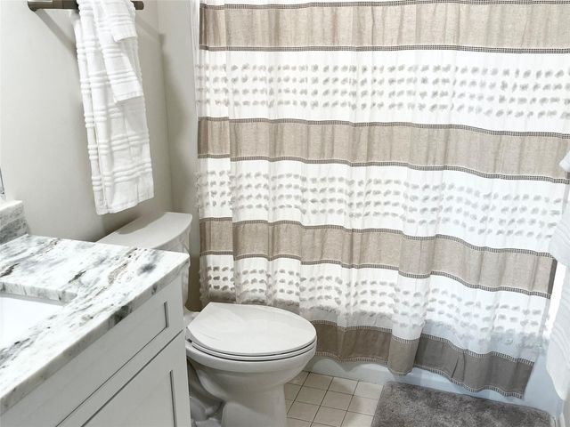 40 NE PLANTATION Road 410, Hutchinson Island, FL 34996