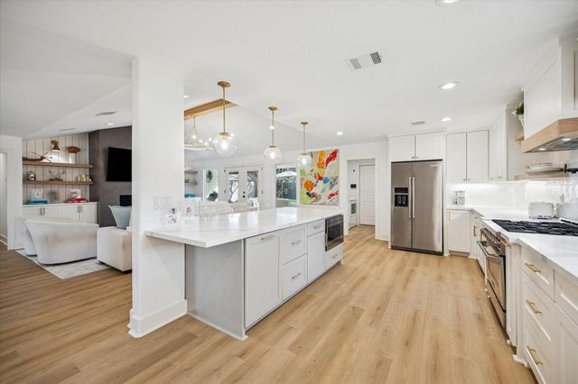 10739 Longmont Drive, Houston, TX 77042