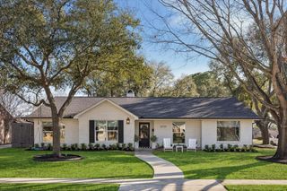 10739 Longmont Drive, Houston, TX 77042