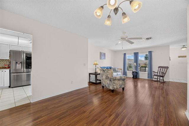 907 BLUEWATER DRIVE, Sun City Center, FL 33573