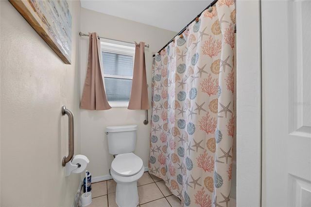 907 BLUEWATER DRIVE, Sun City Center, FL 33573