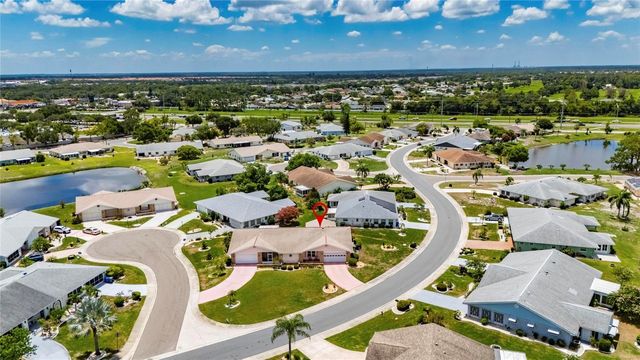 907 BLUEWATER DRIVE, Sun City Center, FL 33573