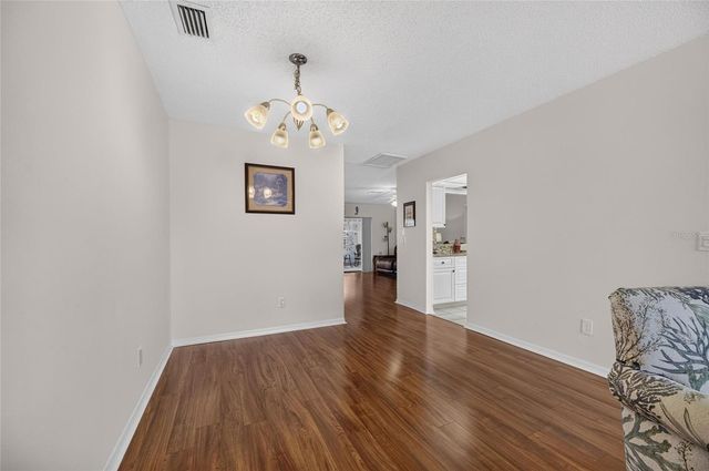 907 BLUEWATER DRIVE, Sun City Center, FL 33573