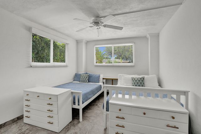1528 NE 28th Drive, Wilton Manors, FL 33334