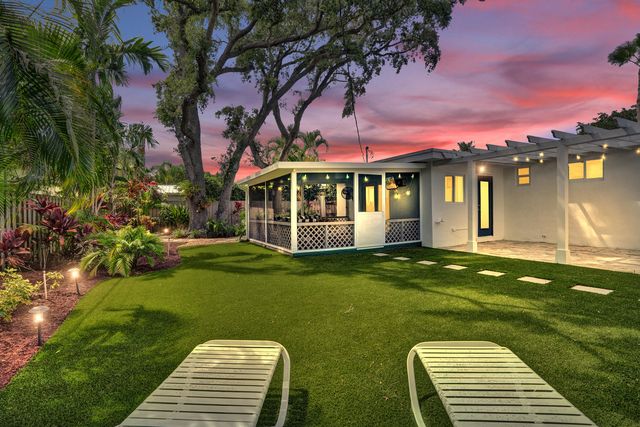 1528 NE 28th Drive, Wilton Manors, FL 33334