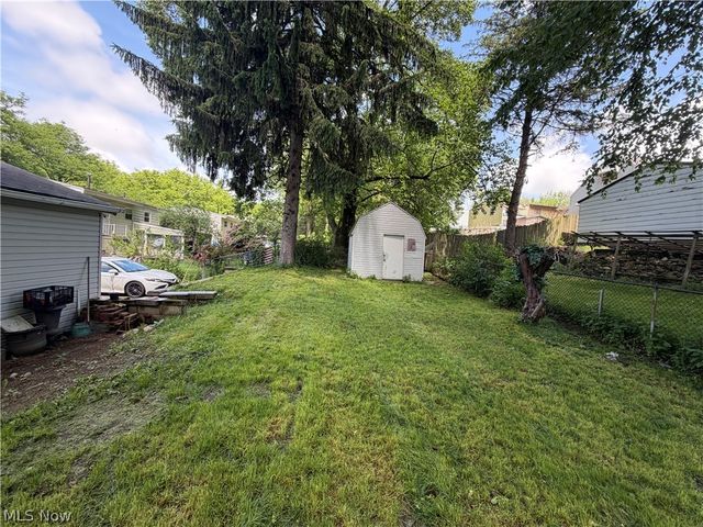 1599 Herkender Avenue, Akron, OH 44310