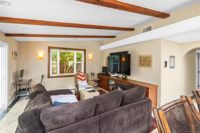 5341 Westknoll lane, San Diego, CA 92109