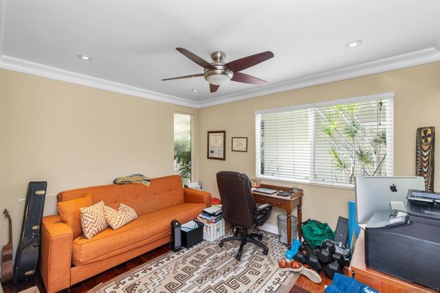 5341 Westknoll lane, San Diego, CA 92109