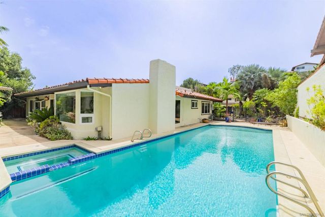 5341 Westknoll lane, San Diego, CA 92109