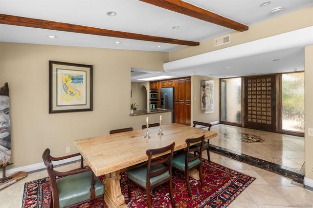 5341 Westknoll lane, San Diego, CA 92109