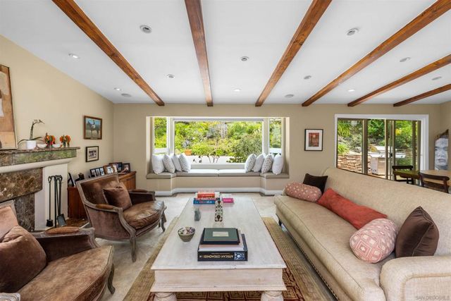 5341 Westknoll lane, San Diego, CA 92109