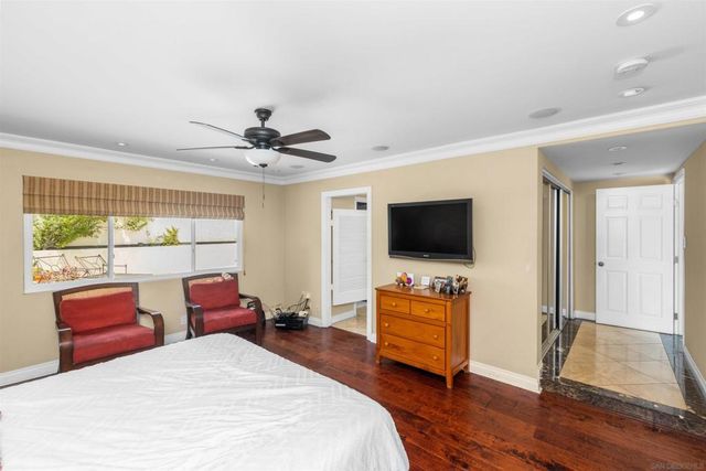 5341 Westknoll lane, San Diego, CA 92109