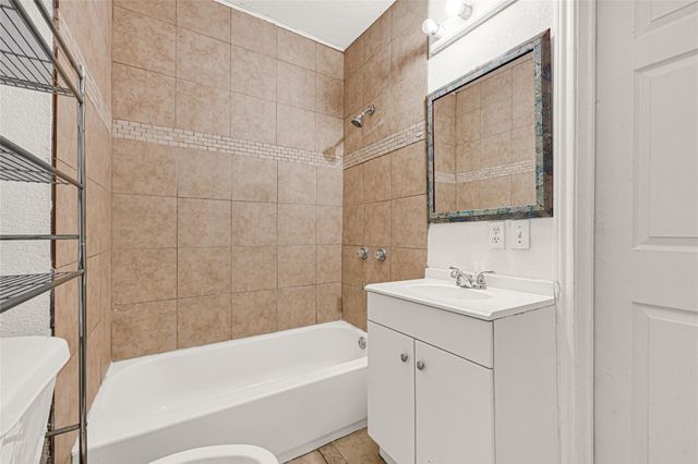 14336 Victoria Street, Houston, TX 77015