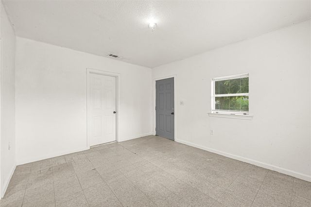14336 Victoria Street, Houston, TX 77015