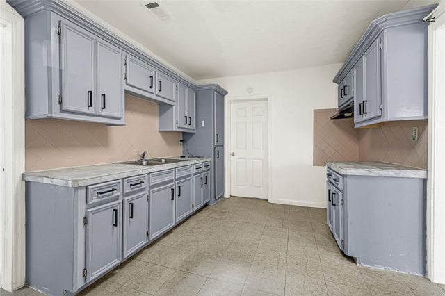 14336 Victoria Street, Houston, TX 77015