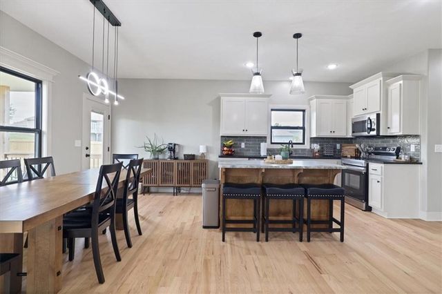 2210 Piedmont Place, Excelsior Springs, MO 64024