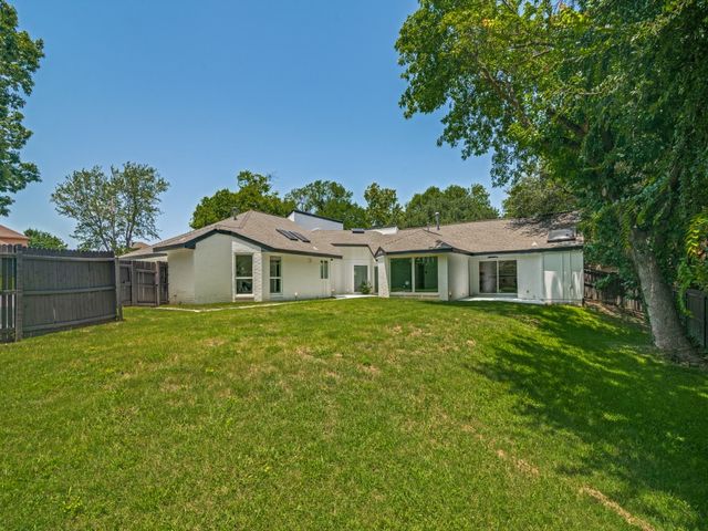 1202 Quail Hollow Drive, Garland, TX 75043
