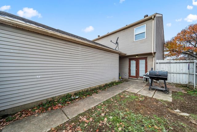 2425 Mason Village Court, Columbus, OH 43232