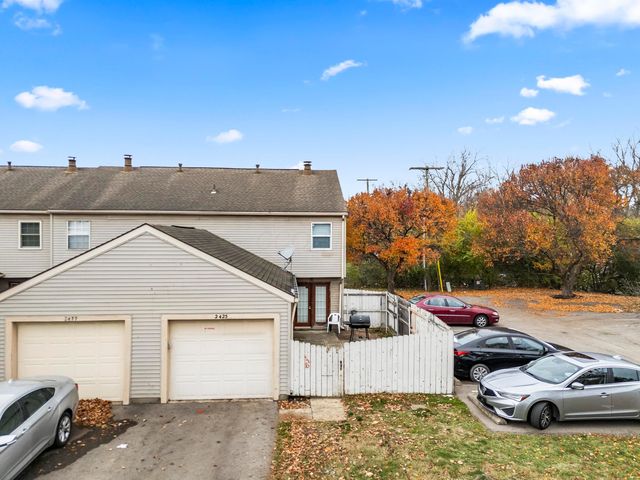 2425 Mason Village Court, Columbus, OH 43232