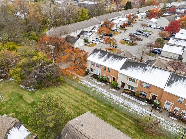 2425 Mason Village Court, Columbus, OH 43232