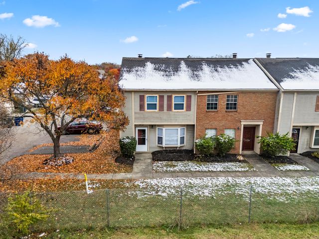 2425 Mason Village Court, Columbus, OH 43232