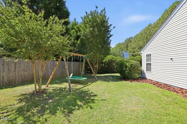 405 Onondaga Court, Holly Springs, NC 27540