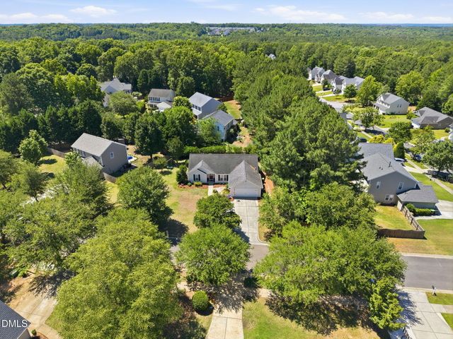 405 Onondaga Court, Holly Springs, NC 27540
