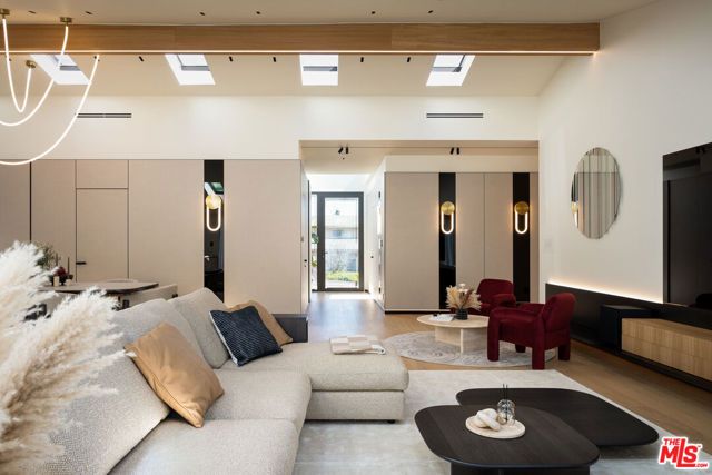 5973 Ellenview Avenue, Woodland Hills (los Angeles), CA 91367