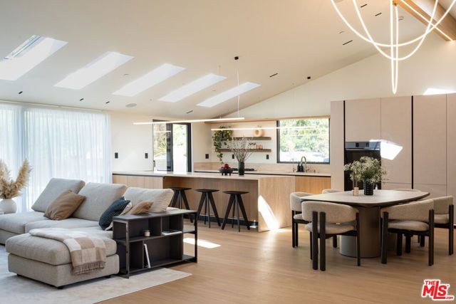 5973 Ellenview Avenue, Woodland Hills (los Angeles), CA 91367