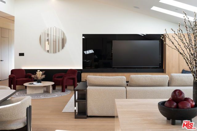 5973 Ellenview Avenue, Woodland Hills (los Angeles), CA 91367