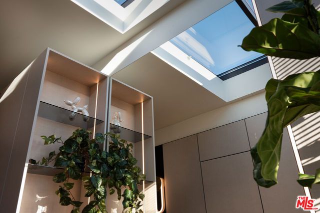 5973 Ellenview Avenue, Woodland Hills (los Angeles), CA 91367