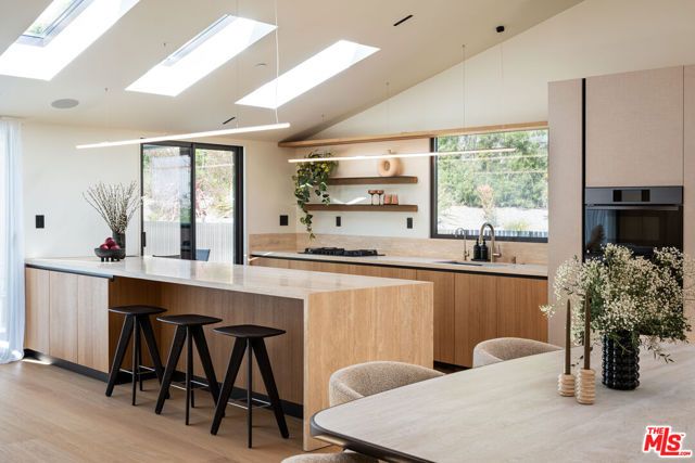 5973 Ellenview Avenue, Woodland Hills (los Angeles), CA 91367