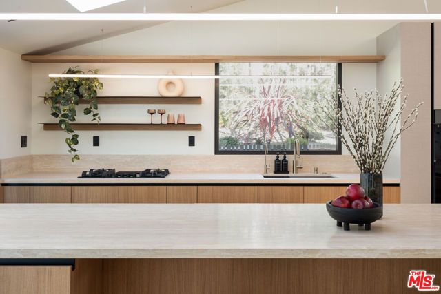 5973 Ellenview Avenue, Woodland Hills (los Angeles), CA 91367