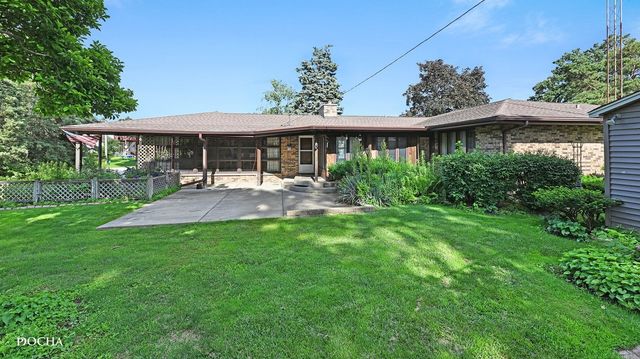 2101 N Center Street, Crest Hill, IL 60403