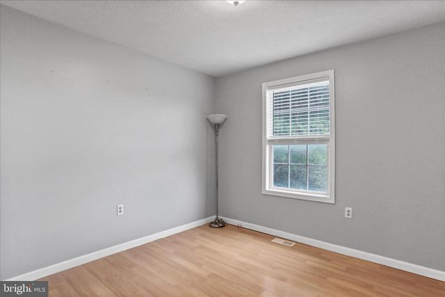 121 SPRING DALE DR, Charles Town, WV 25414