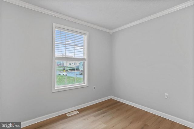 121 SPRING DALE DR, Charles Town, WV 25414