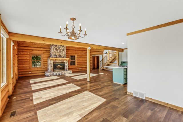 19305 E Granite Ln, Otis Orchards, WA 99027