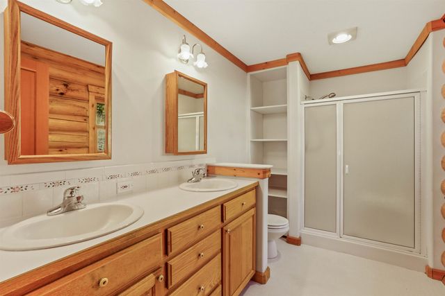 19305 E Granite Ln, Otis Orchards, WA 99027
